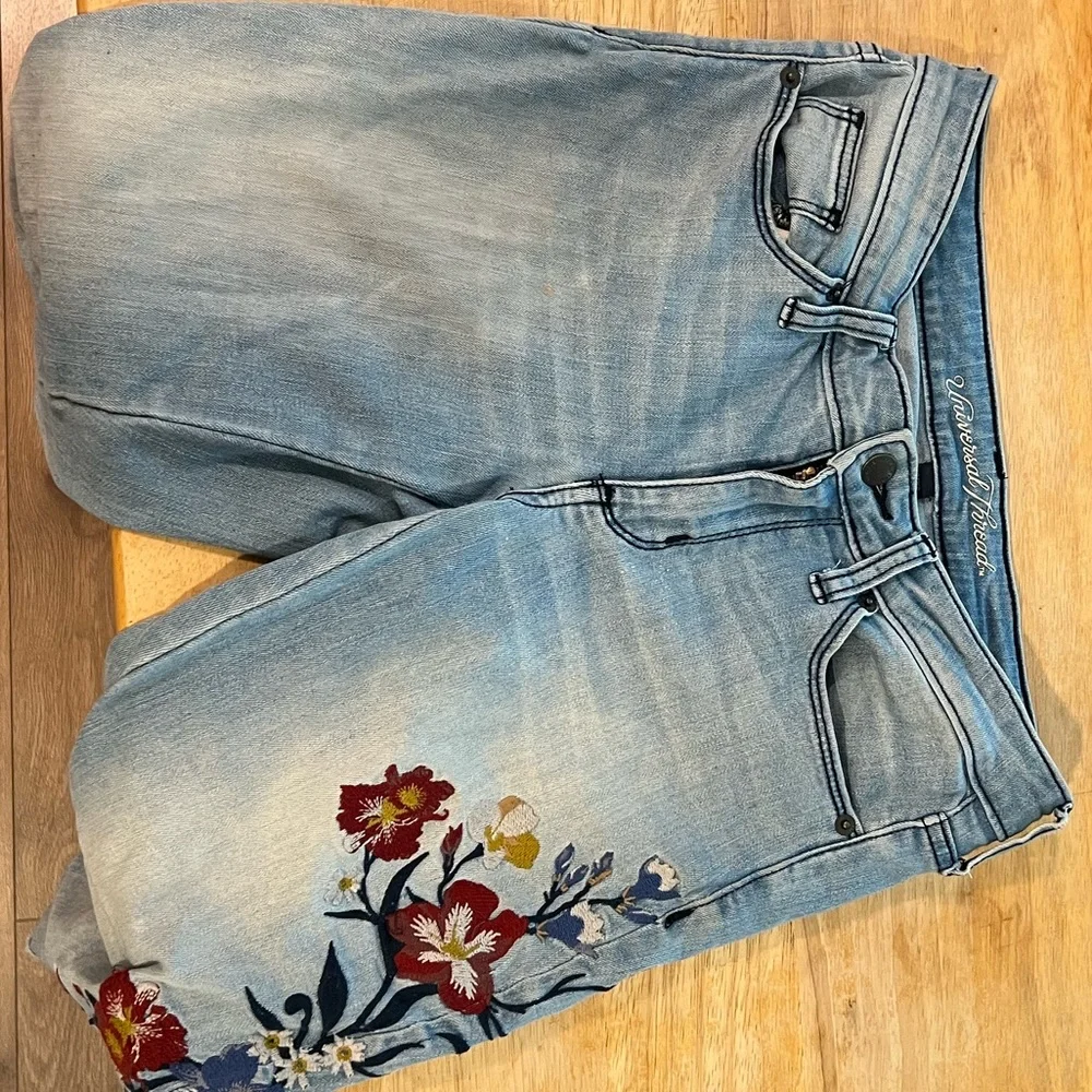 Boho Universal Thread Jeans - Picture 7 of 11